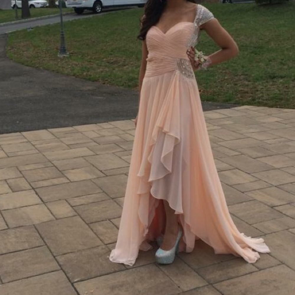 Prom dress!!!! High low many layers